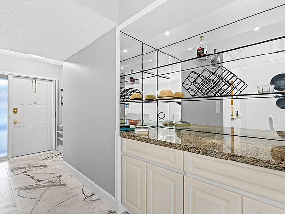 5th image of 2035 SW 15th Street #191