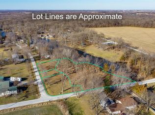 6522 Pine Way Dr, Mount Olive, IL 62069