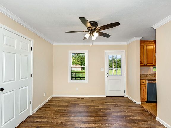 5th image of 477 Holt Hollow Rd