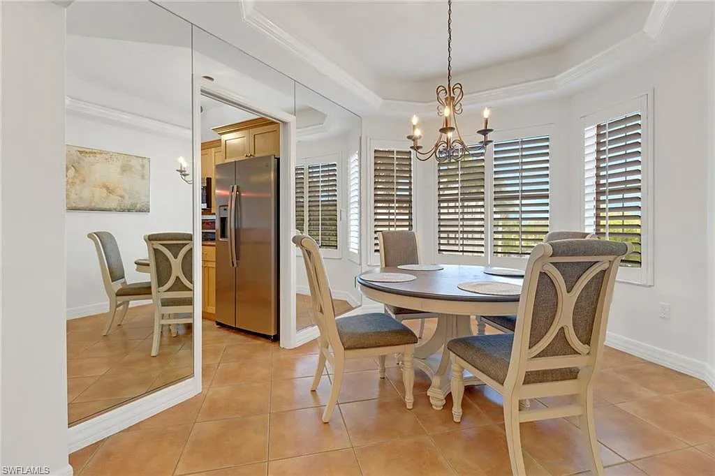 3 bed, 2.0 bath, 1633 sqft, $11,000 — Photo 3