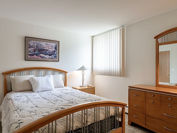 5th image of 31690 Cowan Rd APT 104