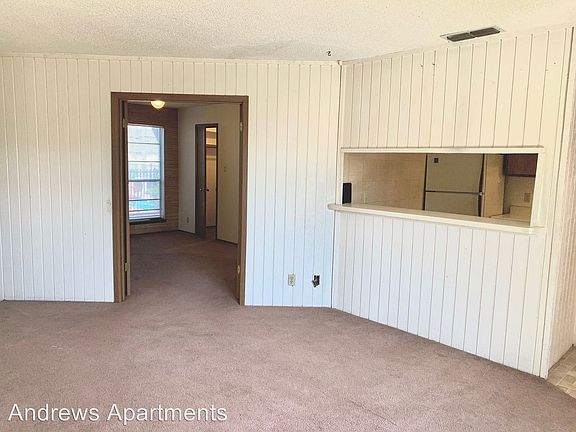 4th image of 604 NW 15th St APT 16