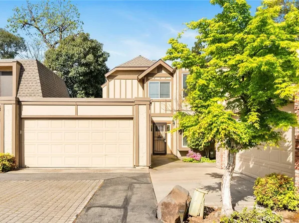 5 Bristol Ct, Chico, CA 95926