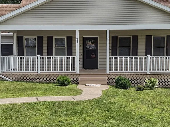 8 Falcon Crst, Johnstown, NY 12095