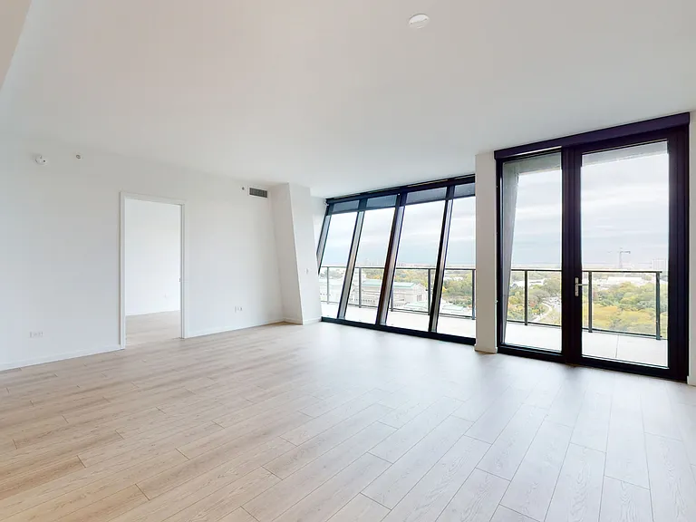 Dining/Living room