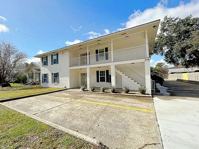 314 West Dr — Photo 23