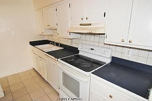 4th image of 3900 Manzanita Pl #67E