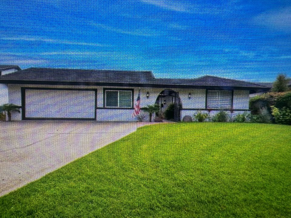 1st image of 643 Solana Hills Ct