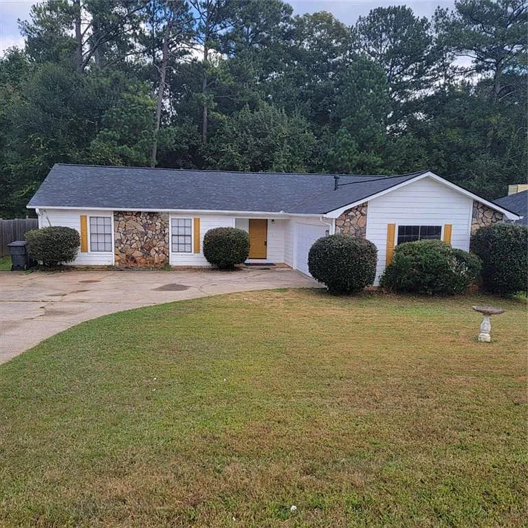 3 bed, 2.0 bath, 1578 sqft, $1,995 — Photo 1