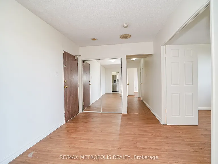 301 Prudential Dr #407 — Photo 17