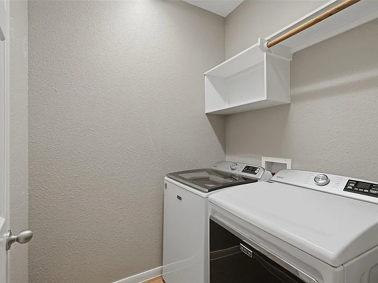 70 N Spinning Wheel Cir — Photo 16