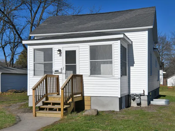 609 4th Ave SE, Waseca, MN 56093