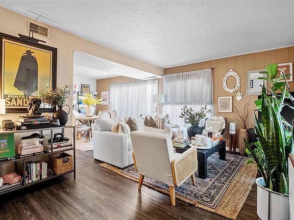 4th image of 543 Greenway Chase Ct
