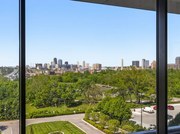 700 W 31st St Suite 404, Kansas City, MO 64108