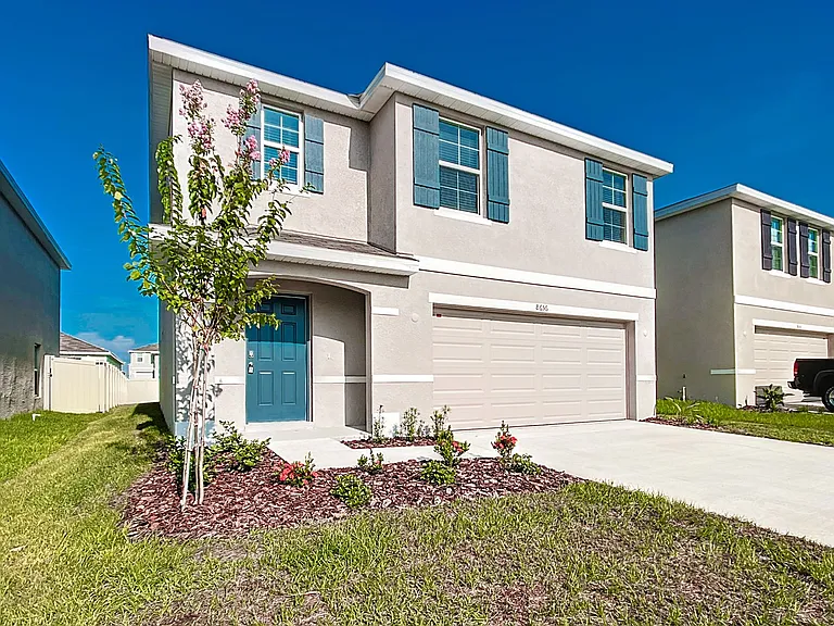 8656 45th Ct — Photo 4