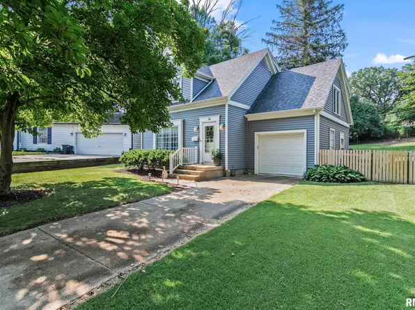 14 McLean Ln, Springfield, IL 62704