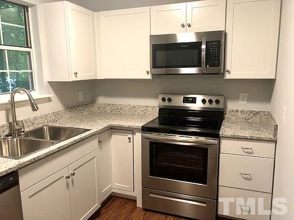 3rd image of 103 Lafayette Dr