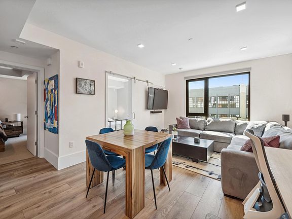 3rd image of 1288 Howard St #417