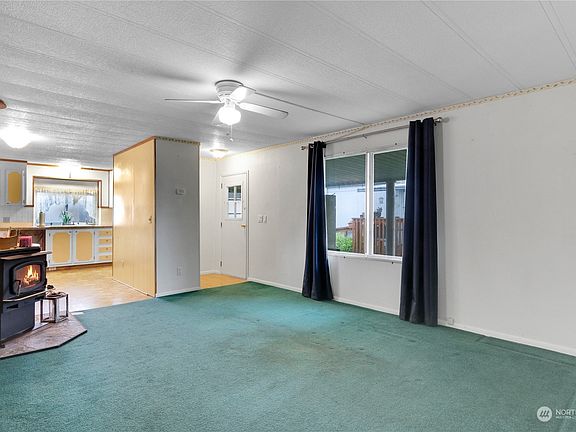 3rd image of 16600 25th Avenue NE #78