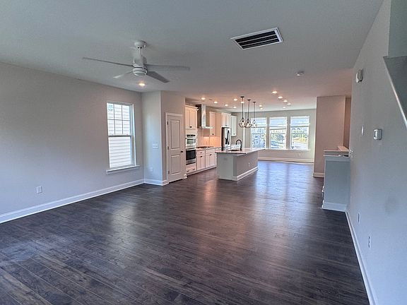 3rd image of 1131 Falling Rock Pl