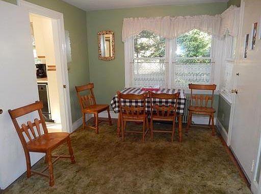 4th image of 167 Cocasset St