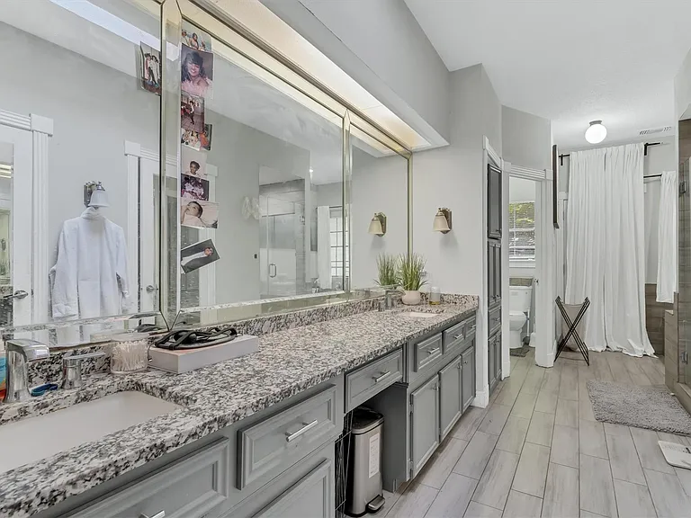 12407 Rosehill Ln — Photo 28