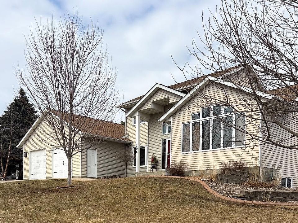 1st image of 206 Kieffer Hills Dr