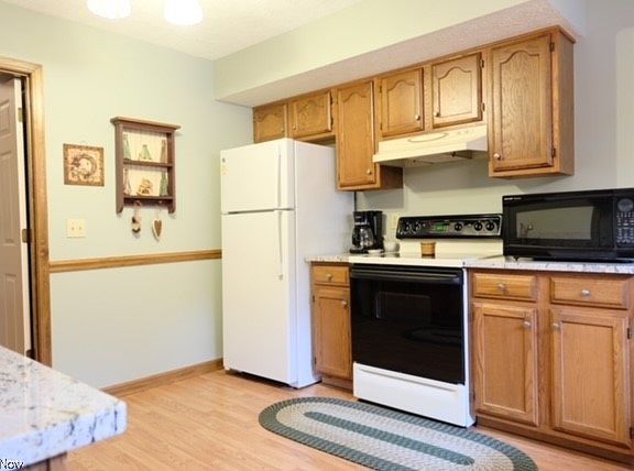 5th image of 35624 Blanch Ave