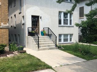 5016 W Grace St #2, Chicago, IL 60641