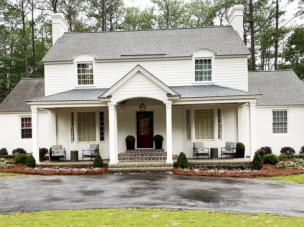 24 Cherokee Rd, Moultrie, GA 31768