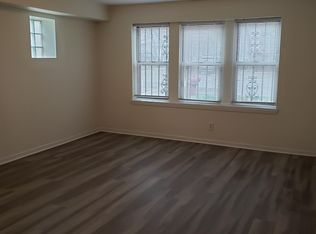 3400 W Cortland St #G, Chicago, IL 60647
