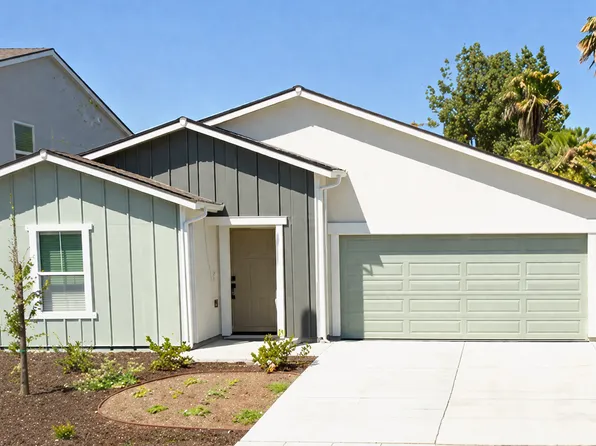 1646 Concord Ave, Madera, CA 93637