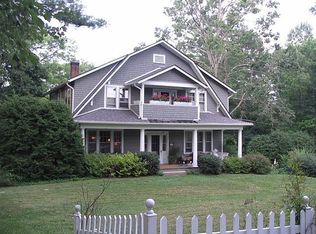 66 White Oak Rd, Arden, NC 28704