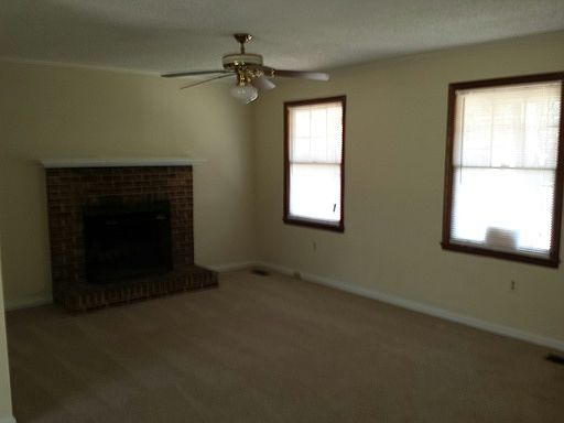 4th image of 6709 Pueblo Ln