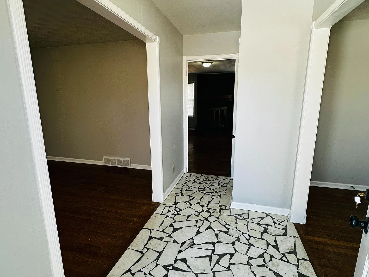 5453 Fincastle Cove - 1 — Photo 2