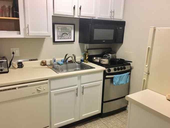 1st image of 374 Harvard St #19