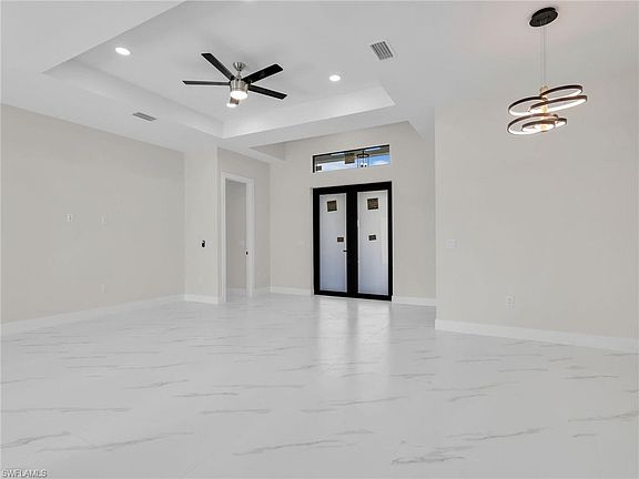 5th image of 350 Delaware RD