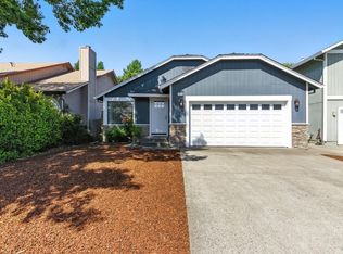 7417 Mitchell Dr, Rohnert Park, CA 94928