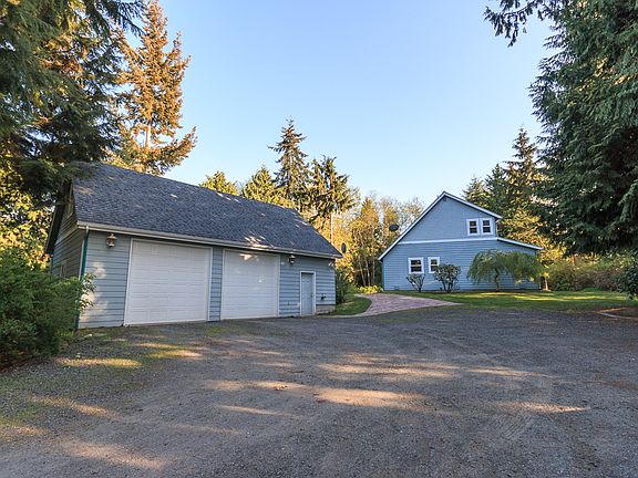 2nd image of 31999 Salsbury Hill Pl NE