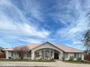 19015 Corwin Rd, Apple Valley, CA 92307