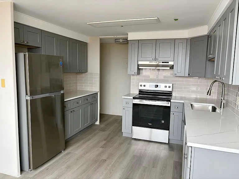 1155 Ash St #708 — Photo 11
