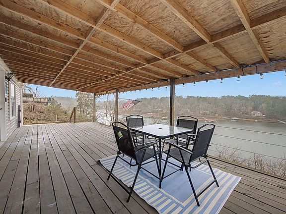 4th image of 1137 County Road 214
