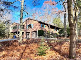 14 Polly Dan Rd, Burlington, CT 06013