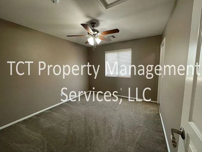 2424 W Saint Kateri Dr — Photo 12