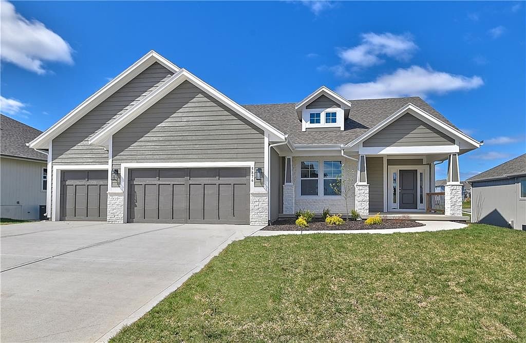 5876 McCormick Dr, Shawnee, KS 66226 Zillow