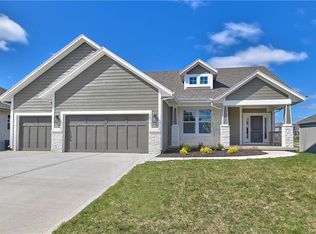 5862 McCormick Dr, Shawnee, KS 66226