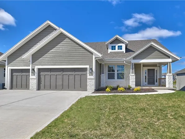 23811 W 59th Ter, Shawnee, KS 66226