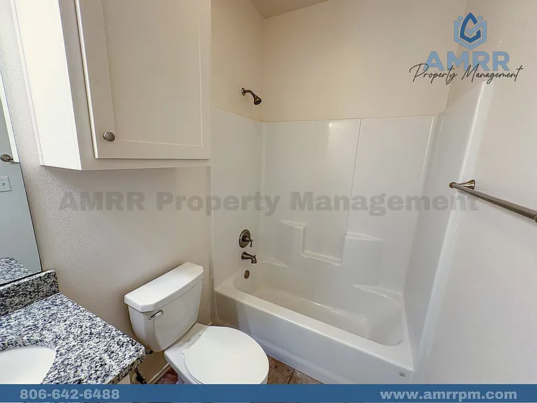 5517 Lehigh St — Photo 8