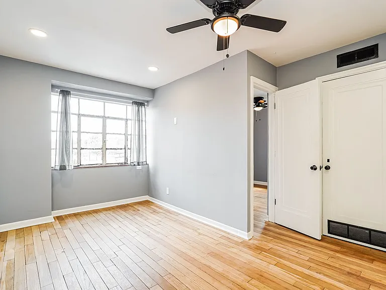 10-20 E Deshler Ave — Photo 3