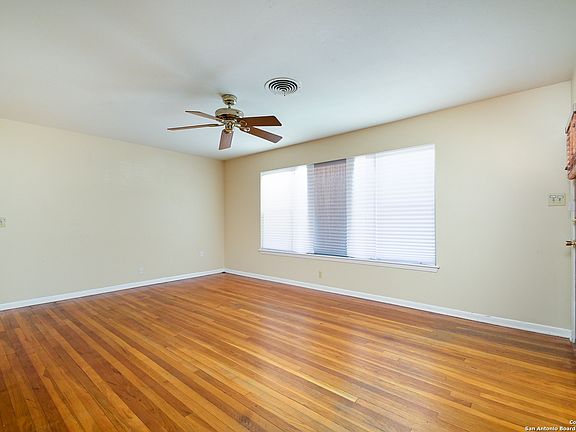 4th image of 1502 VIEWRIDGE DR